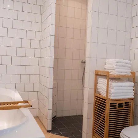 T Pronkhuis * Egmond aan Zee